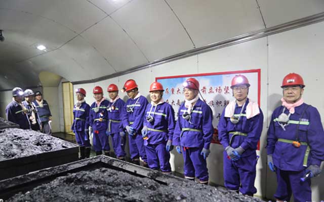 臨沂供電公司組織開展&ldquo;四進&rdquo;走訪現(xiàn)場體驗活動